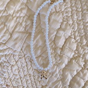 ASOS | Y2K faux pearl teddy bear necklace
